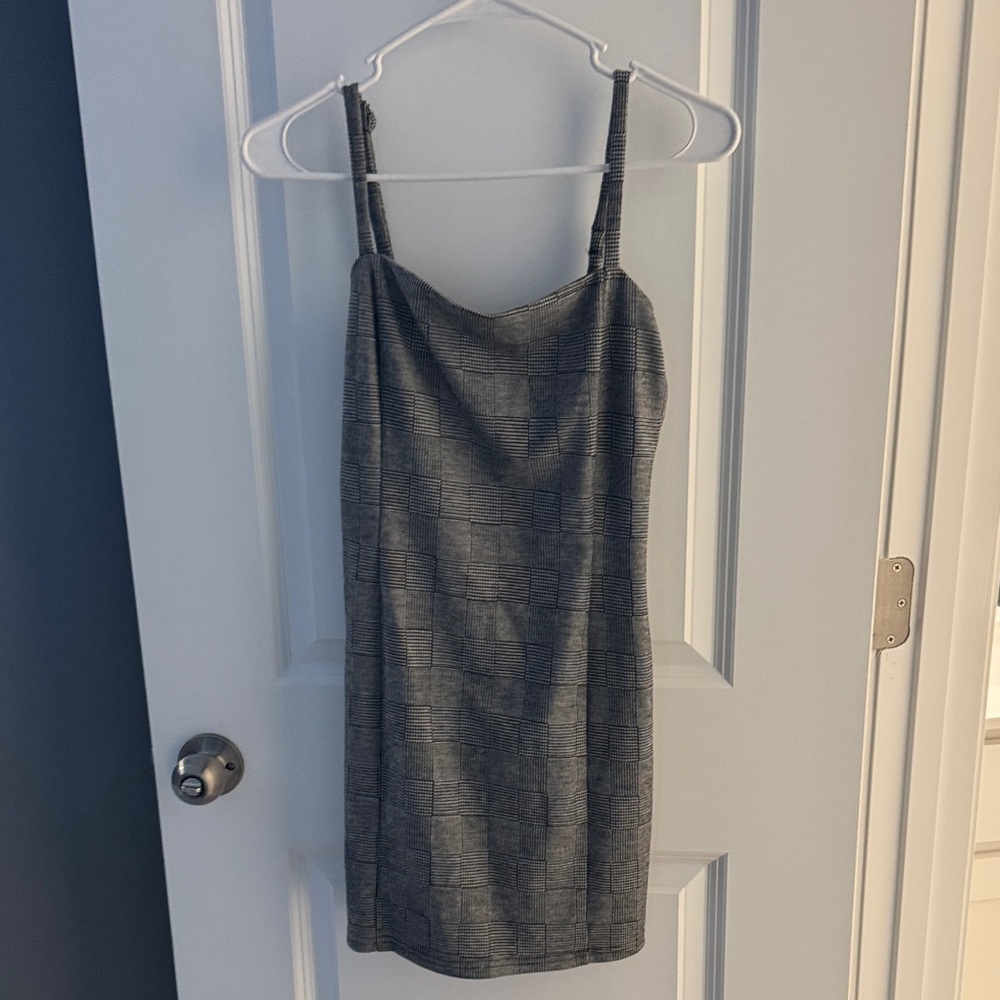 Forever 21 Gray Mini Dress